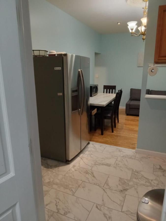 Gorgeous 2 Bedroom Apt Brooklyn New York Bagian luar foto