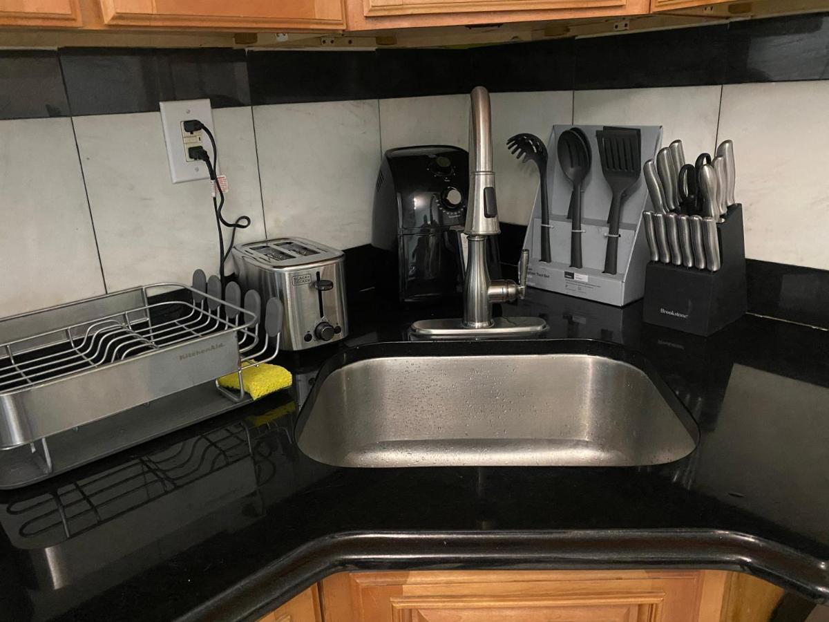 Gorgeous 2 Bedroom Apt Brooklyn New York Bagian luar foto